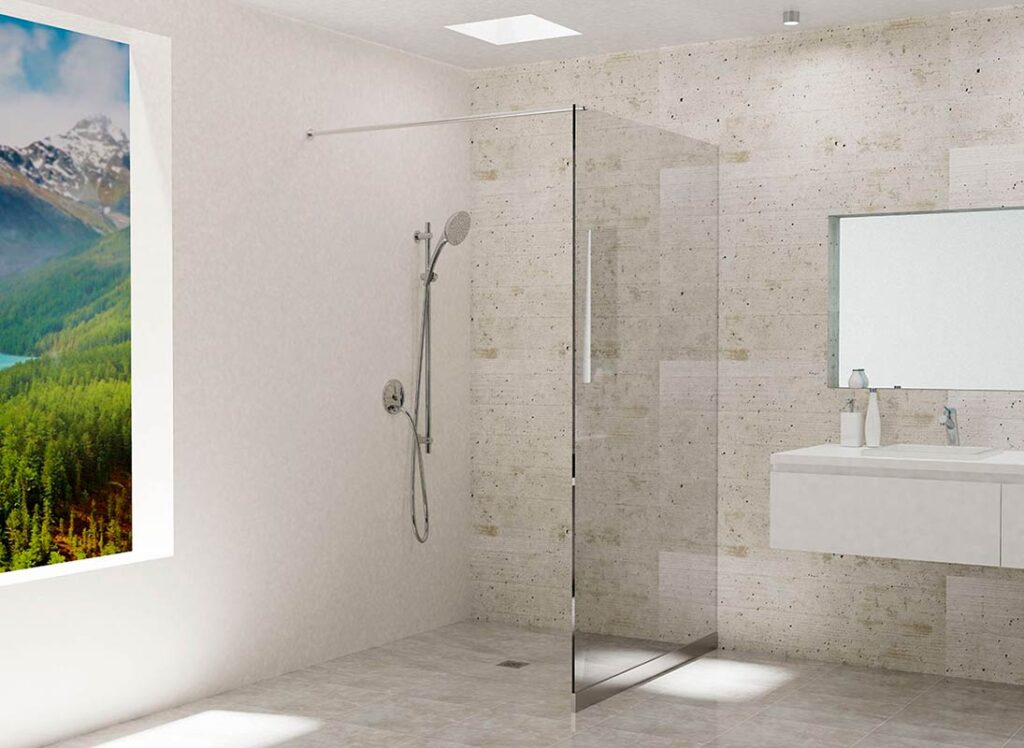 Ducha de rejilla con pendiente a cuatro aguas instalado en una ducha de obra.